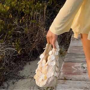 Beige Shell-Embellished Mesh Tote Bag Mermaid Season